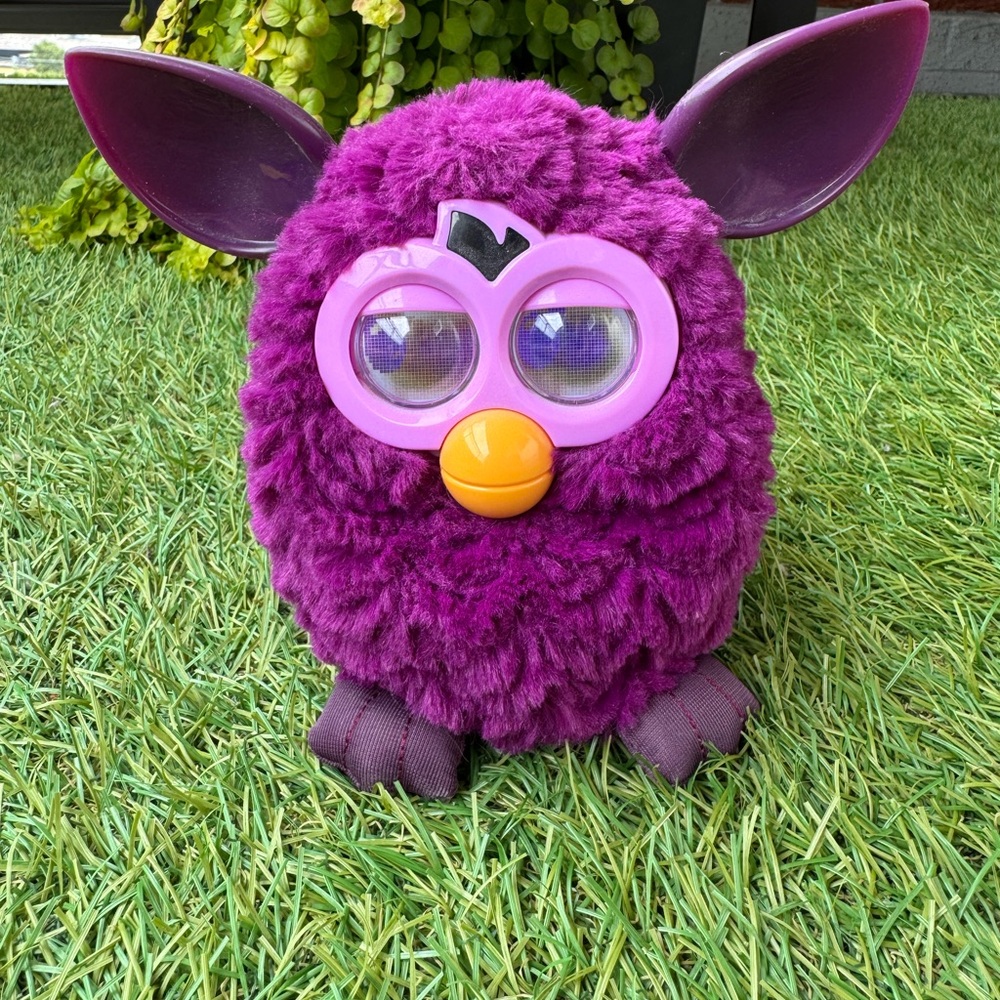Furby, 2012 Dark Purple Plum Fairy, Interactive Toy